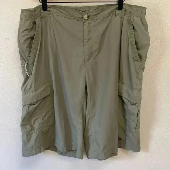 COLUMBIA SPORTSWEAR Omni-Wick Men’s Shorts - Picture 1 of 9